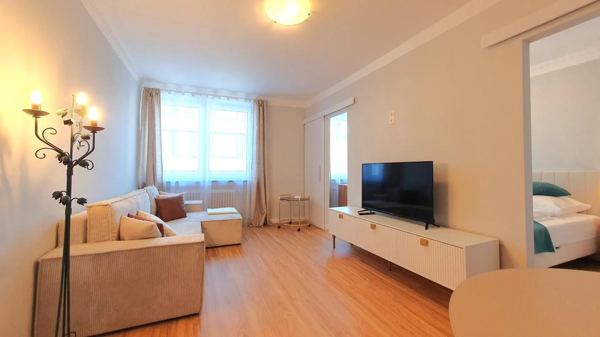 Stylish City Apartment 5 Min From Munich Central Station Germania